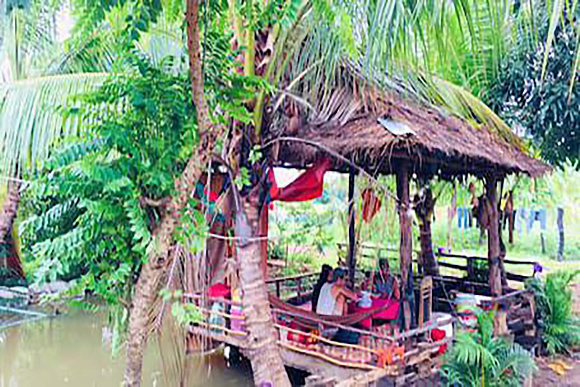 Family Batcave Homestay Battambang Extérieur photo